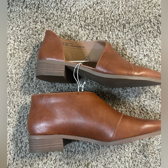 Brown Leather Ankle Boots - Picture 6 of 8